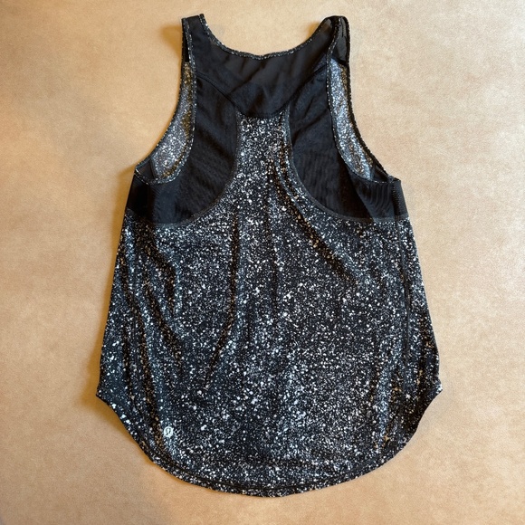 Lululemon Sculpt Tank II Splatter Black and White Racerback Tank • size small - Picture 8 of 10